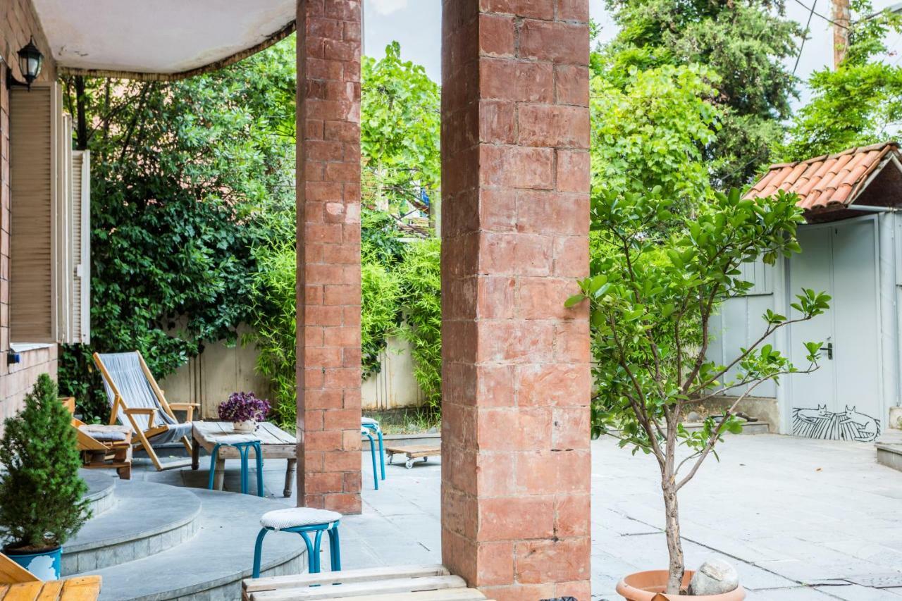 M42 Hostel Tbilisi Esterno foto